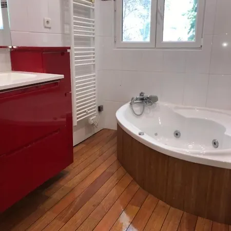 Haus La Rochelle By Interhome *